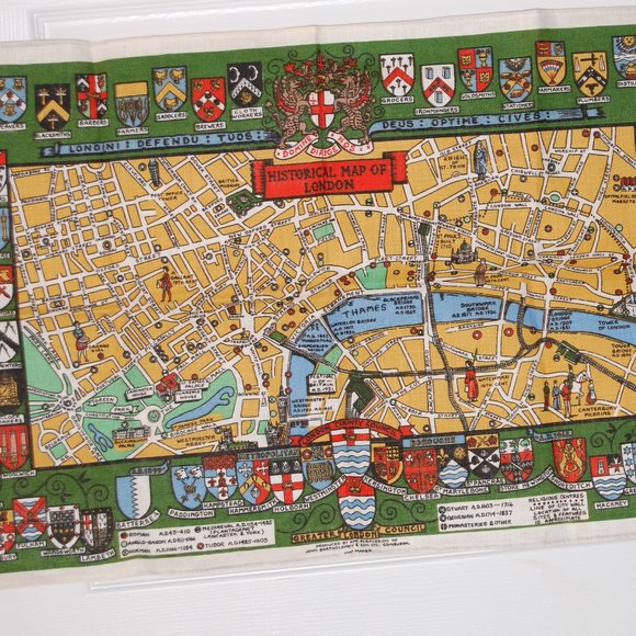 Collectable Irish Linen Towel Historical Map of London 19" 1/2" by 30" - Picture 1 of 15